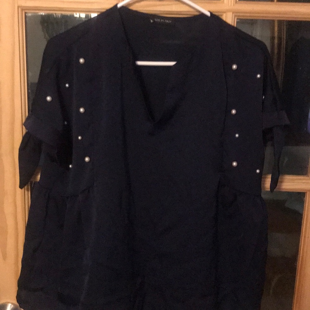 Navy blouse with pearl decoration tie sleeve